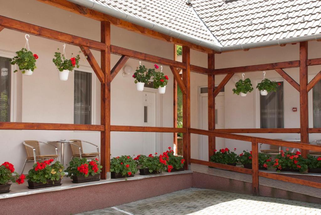 Ferienwohnung Polonia Apartman Egerszalók Exterior foto